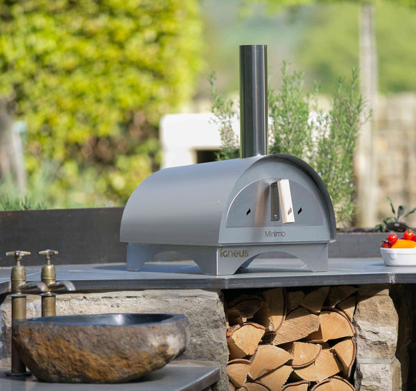 Minimo Outdoor Pizza Oven